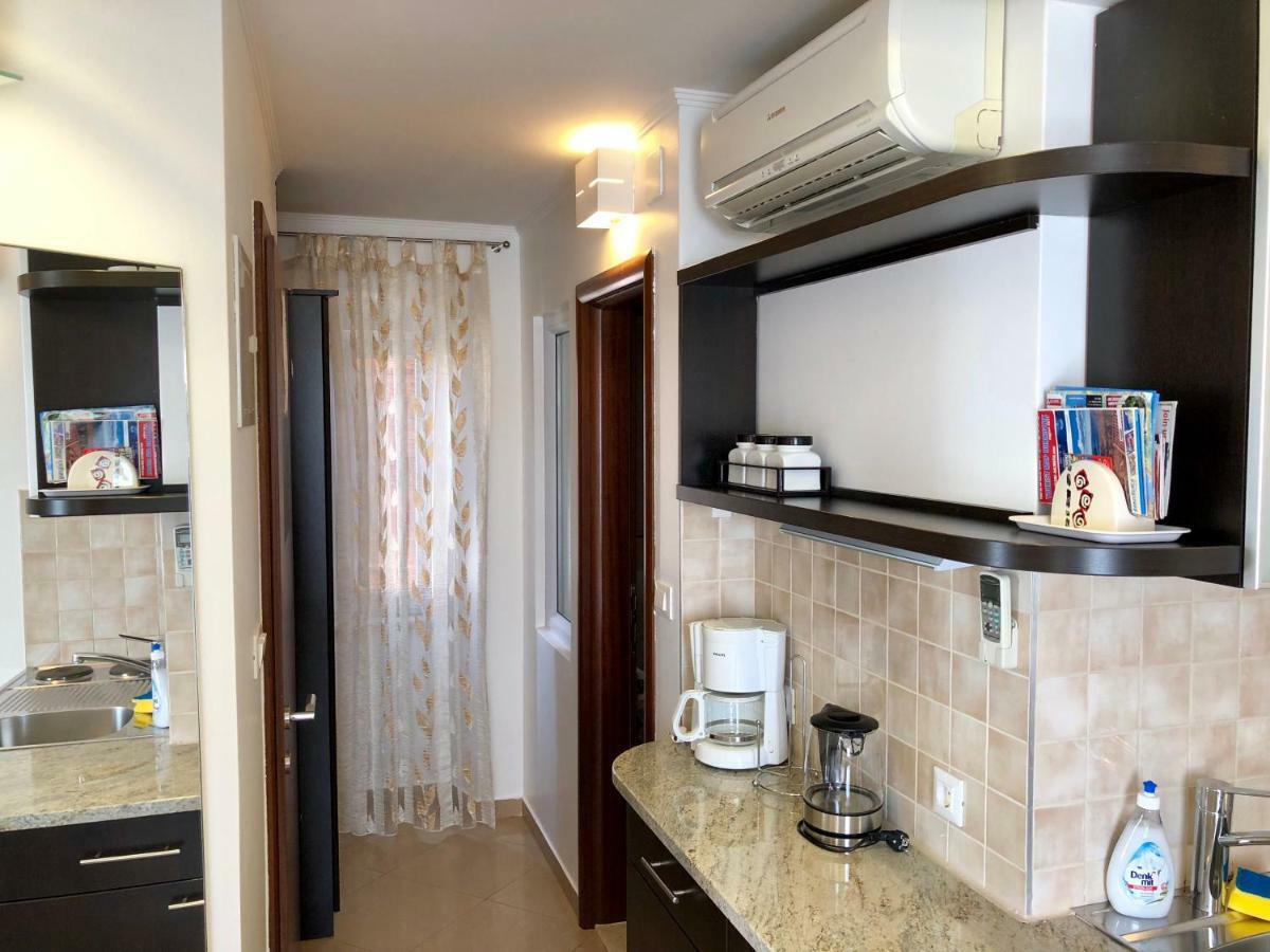 Apartments Feral Trogir Exterior photo